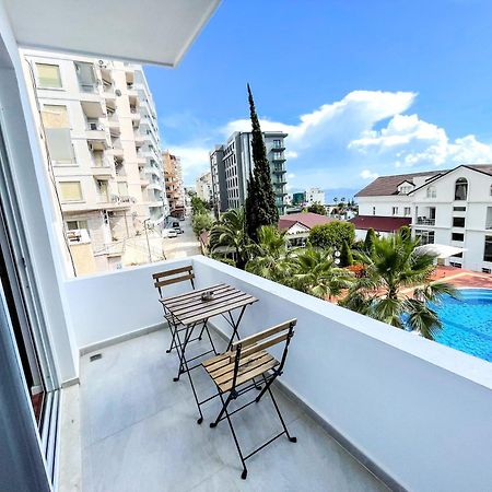 Hotel Andrea ซารานเดอ ภายนอก รูปภาพ