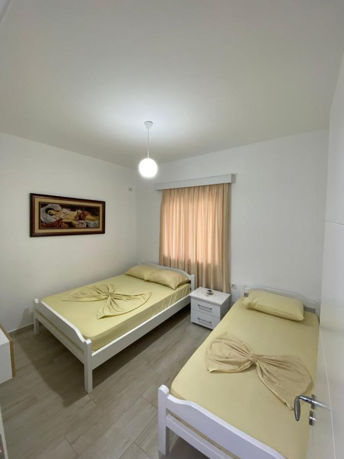 Hotel Andrea ซารานเดอ ภายนอก รูปภาพ