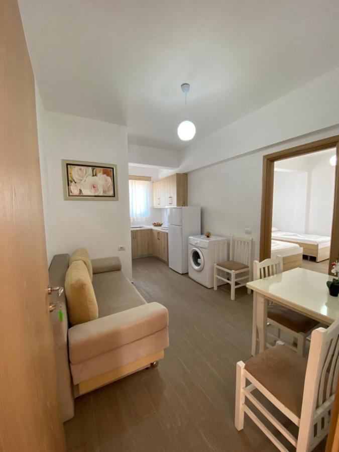 Hotel Andrea ซารานเดอ ภายนอก รูปภาพ
