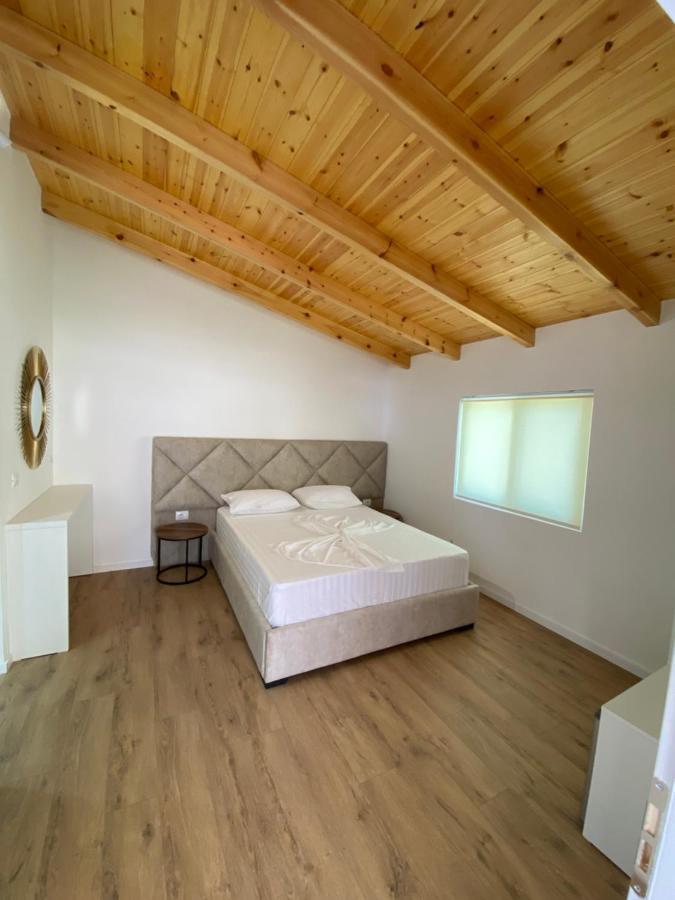 Hotel Andrea ซารานเดอ ภายนอก รูปภาพ