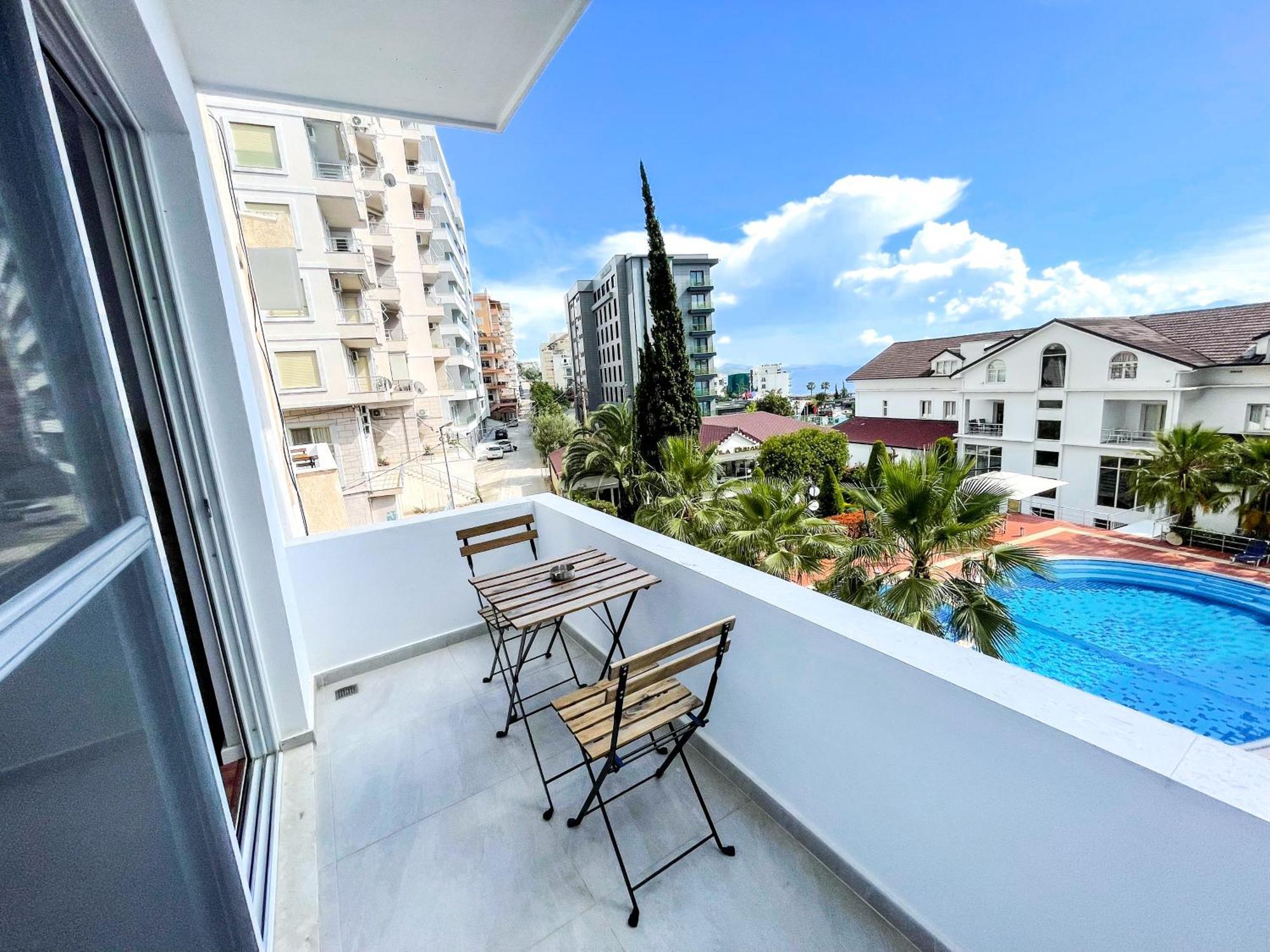 Hotel Andrea ซารานเดอ ภายนอก รูปภาพ
